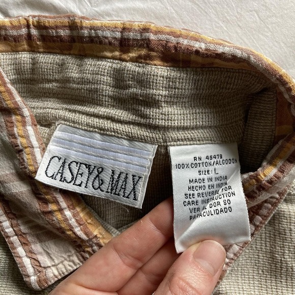 Vtg Casey & Max Safari Animal Embroidered Button Up Shirt Womens L Beige Africa - Picture 8 of 12